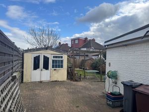 Photo 7- click for photo gallery